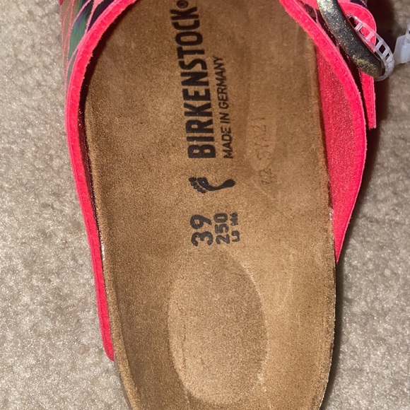 SOLD Pink Women’s Birkenstock - Picture 4 of 5
